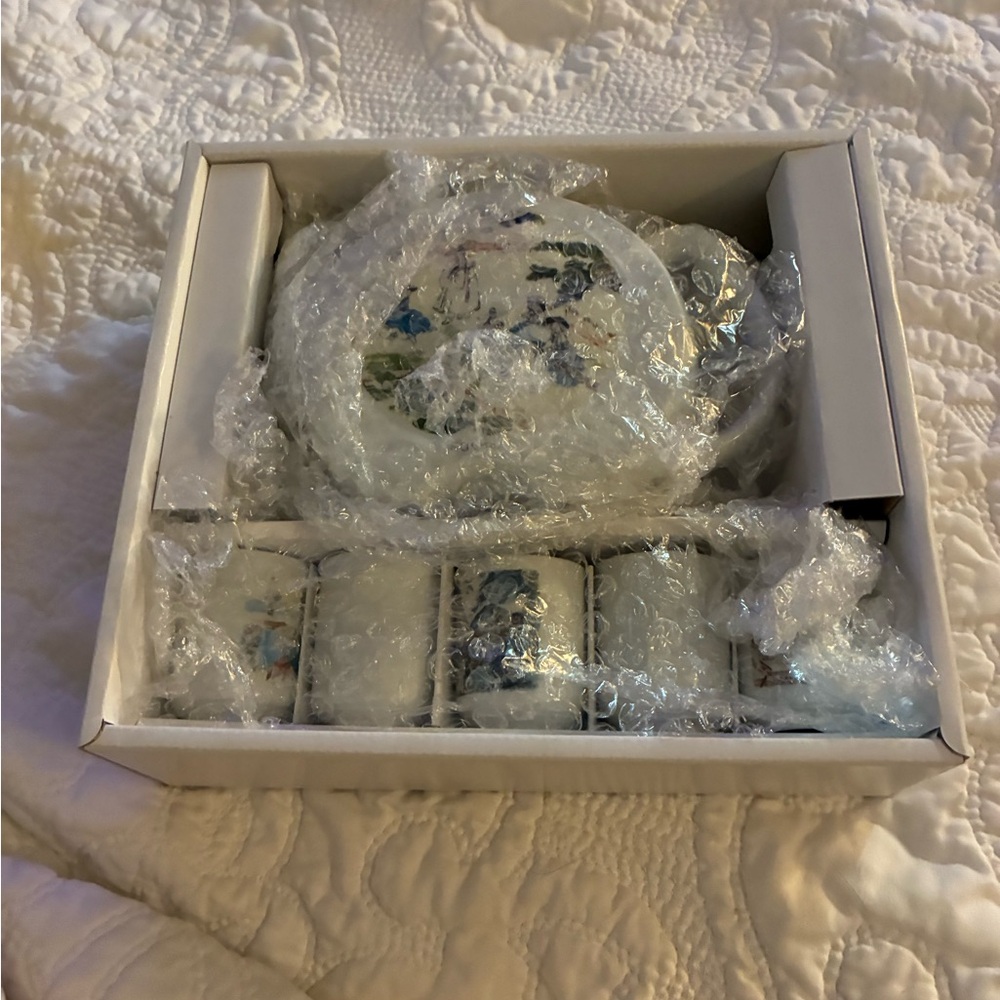 Korean vintage tea set NIB